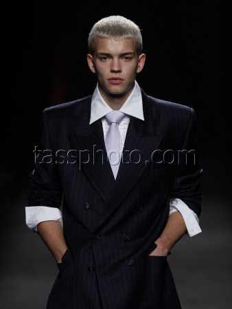 Mans - Runway - Mercedes Benz Fashion Week Madrid FW 25/26