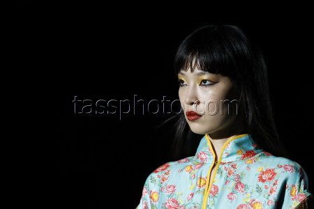 Menchen Tomas - Runway - Mercedes Benz Fashion Week Madrid FW 25/26
