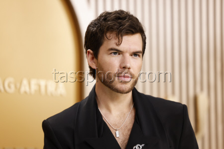 31st Annual Screen Actor Guild Awards - Arrivals