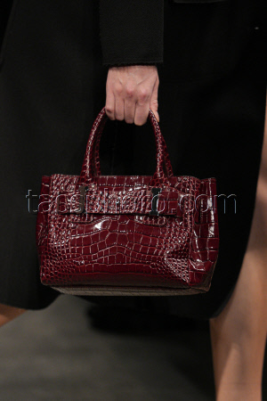 Milan, Milan Women's Fashion Week: Fall/Winter 2025/26 - ICEBERG Fashion Show - Catwalk