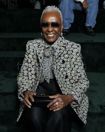 Bethann Hardison attends GUCCI Autumn-Winter 2025 runway during Milan Fashion Week on February 2025 - Milan, Italy 25/02/2025