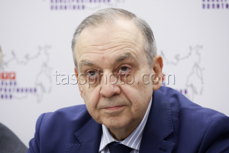 Roundtable on conservative ideas in global politics