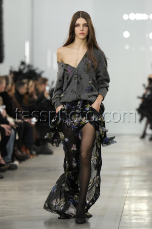 Показ коллекции Blumarine сезона осень-зима 2025/2026 на Неделе моды в Милане