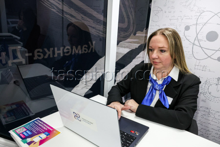 Mobile customer service centre in Zaporozhye Region, Russia