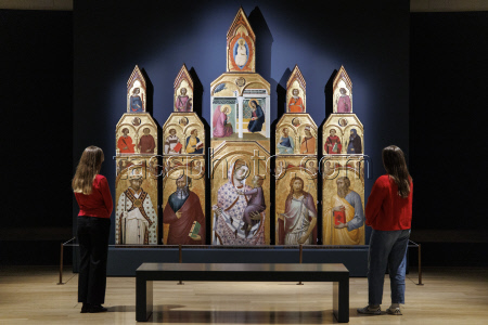 Preview of Siena: The Rise of Painting 1300-1350 in London