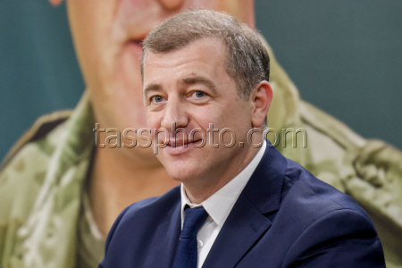 Abkhazia's former presidential candidate Ardzinba gives press conference on election results