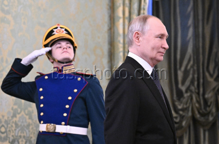 Официальный визит премьер-министра Мьянмы Мин Аун Хлайна в Москву