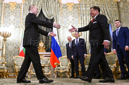 Официальный визит премьер-министра Мьянмы Мин Аун Хлайна в Москву