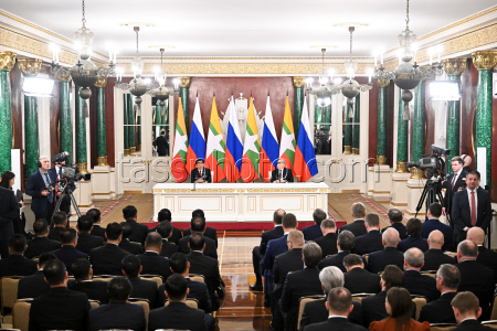 Myanmar's PM Min Aung Hlaing on official visit to Moscow