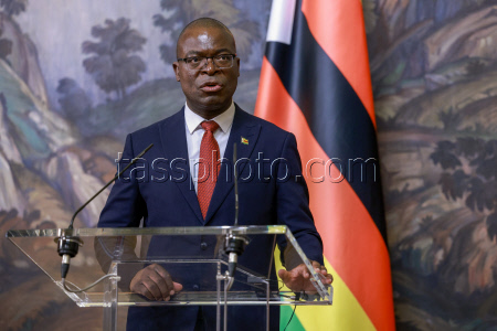 Foreign ministers of Russia and Zimbabwe meet for talks