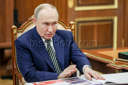 Встреча президента РФ Путина и губернатора Архангельской области Цыбульского