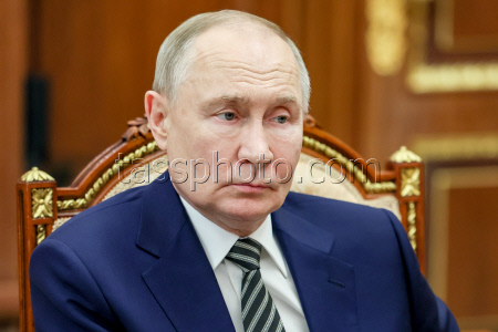 Встреча президента РФ Путина и губернатора Архангельской области Цыбульского