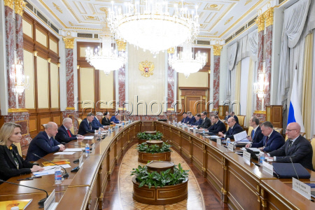 Встреча премьер-министра РФ Мишустина с депутатами фракции партии "Справедливая Россия – За правду" в Госдуме РФ