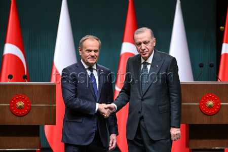 Poland's Prime Mnister Tusk visits Turkey