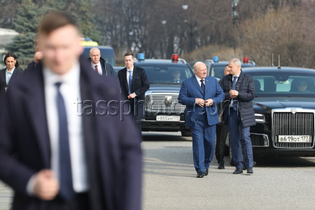 Presidents of Russia and Belarus meet in Moscow