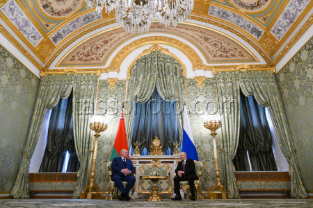 Встреча президента РФ Путина и президента Белоруссии Лукашенко в Москве