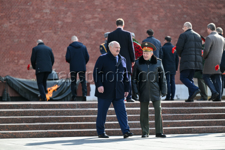 Belarus' President Lukashenko at Tomb of Unknown Soldier in Moscow