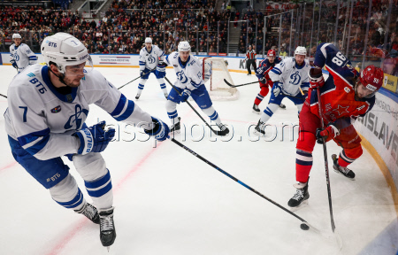 Kontinental Hockey League: CSKA Moscow vs Dynamo Moscow