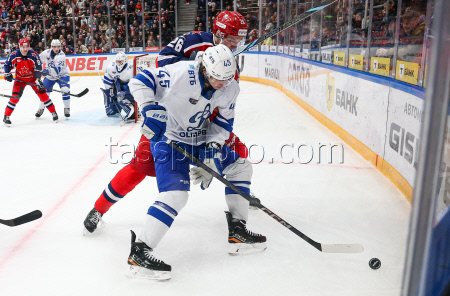 Kontinental Hockey League: CSKA Moscow vs Dynamo Moscow