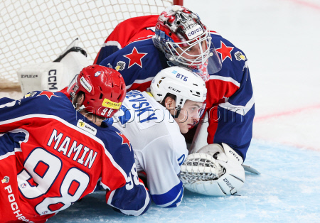 Kontinental Hockey League: CSKA Moscow vs Dynamo Moscow