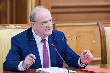 Russian PM Mishustin meets with members of Russian Communist Party's faction in State Duma