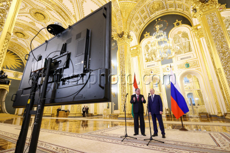 Tajikistan's President Rahmon on official visit to Russia