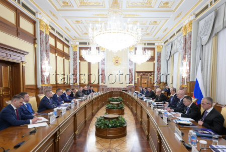Russian PM Mishustin meets with members of Russian Liberal Democratic Party's faction in State Duma