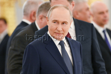 Tajikistan's President Rahmon on official visit to Russia