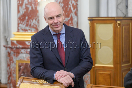 Встреча премьер-министра РФ Мишустина с депутатами фракции "Единая Россия"