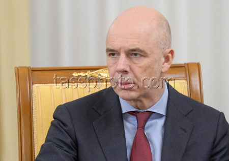 Russia's PM Mishustin meets with Russian State Duma faction of United Russia