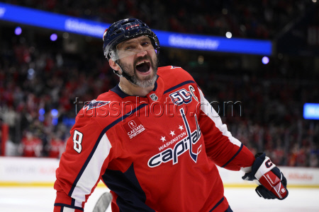 Flyers Capitals Hockey. Flyers Capitals Hockey