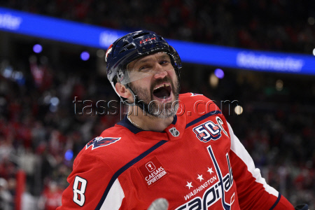 Flyers Capitals Hockey. Flyers Capitals Hockey