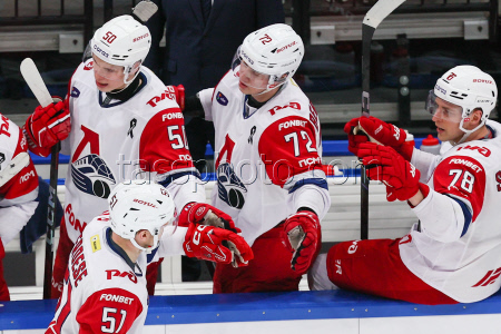 Kontinental Hockey League: Dynamo Moscow 1 - 4 Lokomotiv Yaroslavl
