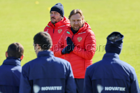 Russian national football team in training session
