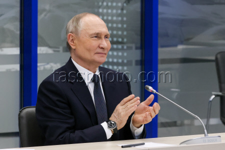 Рабочая поездка президента РФ Путина в Мурманскую область