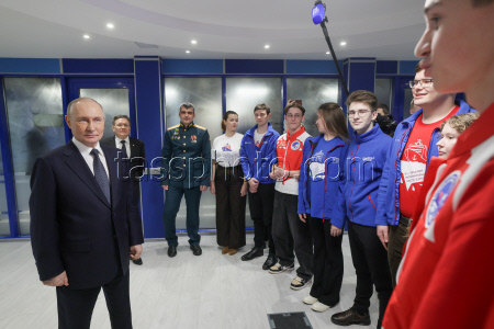 Рабочая поездка президента РФ Путина в Мурманскую область