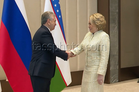 Russian Federation Council Speaker Matviyenko and Uzbekistan President Mirziyoyev meet in Tashkent