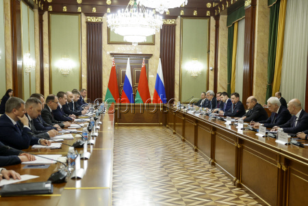 Prime ministers of Russia and Belarus meet for talks in Moscow
