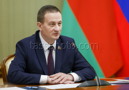Prime ministers of Russia and Belarus meet for talks in Moscow