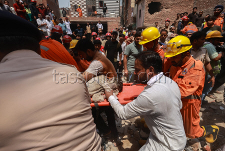At least four killed in New Delhi building collapse