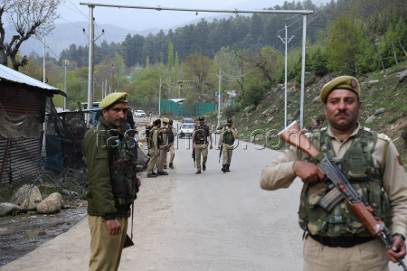 Militants Attack On Tourists In Kashmir