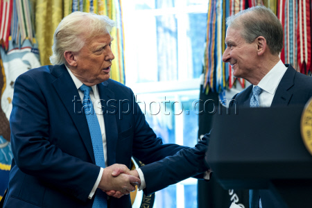 Paul Atkins Sworn-In As SEC Commissioner In Washington, DC