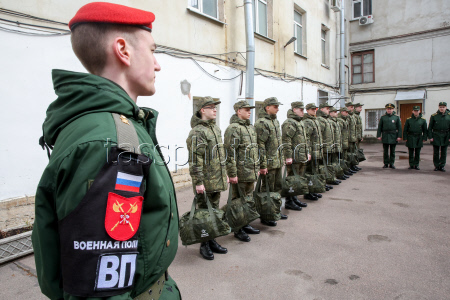 Spring army call-up in St Petersburg