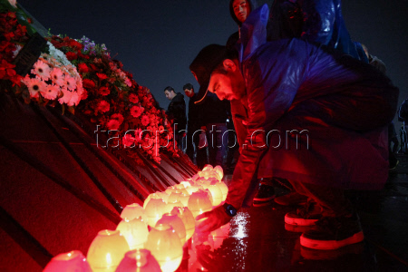 Torchlight procession ahead of Armenian Genocide Remembrance Day in Yerevan