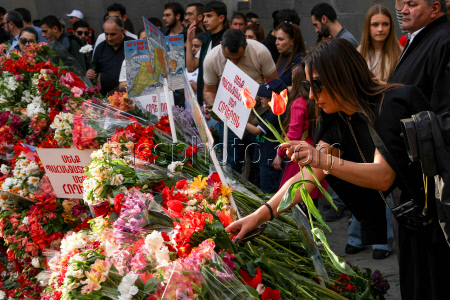 Yerevan marks 110th anniversary of Armenian Genocide