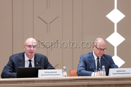 Award ceremony for "Torch of the National Technology Olympiad" Prize