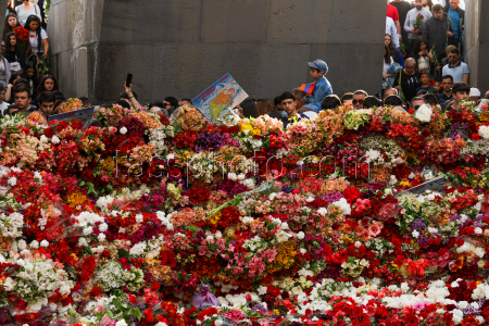 Yerevan marks 110th anniversary of Armenian Genocide