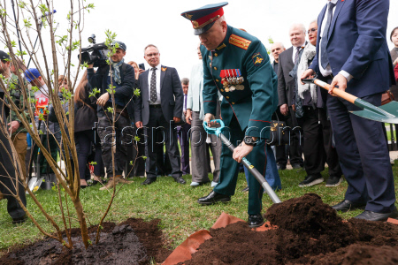 Moscow marks 80th anniversary of Elbe Day