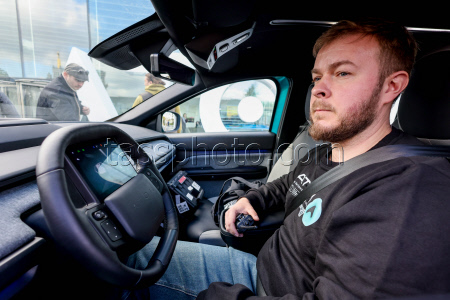 Atom electric car unveiled in Moscow