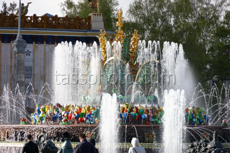 Fountain season starts in Moscow